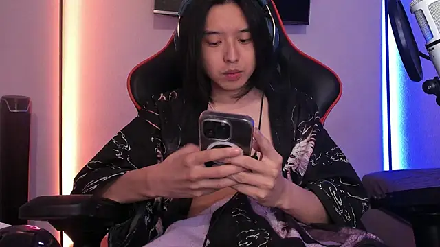 wexlee7 online show from 09-09-25, 12:43