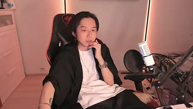 wexlee7 online show from 01-08-26, 12:35