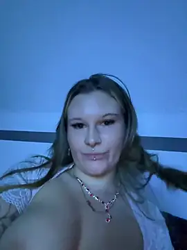 Snapshot of Antoniacanny chatting on 02-10-26, 05:28 Antoniacanny online show from 02-10-26, 05:28