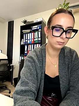 Hii Lolla online show from 10-04-25, 06:11