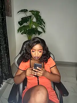 rosey cheeks online show from 04-18-26, 06:01