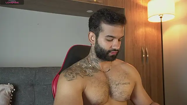 Snapshot of MarkHazze chatting on 02-23-26, 01:14 MarkHazze online show from 02-23-26, 01:14