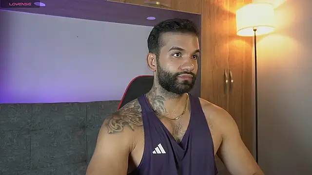 Snapshot of MarkHazze chatting on 03-01-26, 11:07 MarkHazze online show from 03-01-26, 11:07