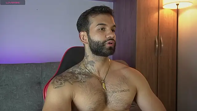 Snapshot of MarkHazze chatting on 03-06-26, 11:23 MarkHazze online show from 03-06-26, 11:23