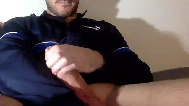 Snapshot of mainnrd chatting on 12-05-24, 11:51 mainnrd online show from 12-05-24, 11:51