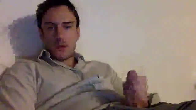 Snapshot of mainnrd chatting on 01-02-25, 04:30 mainnrd online show from 01-02-25, 04:30