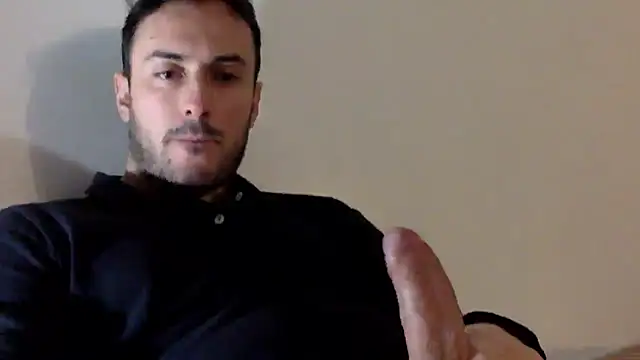 Snapshot of mainnrd chatting on 01-28-25, 11:17 mainnrd online show from 01-28-25, 11:17