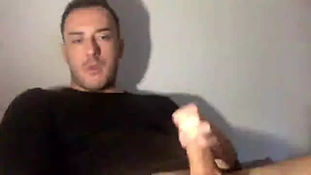 Snapshot of mainnrd chatting on 11-10-25, 09:52 mainnrd online show from 11-10-25, 09:52