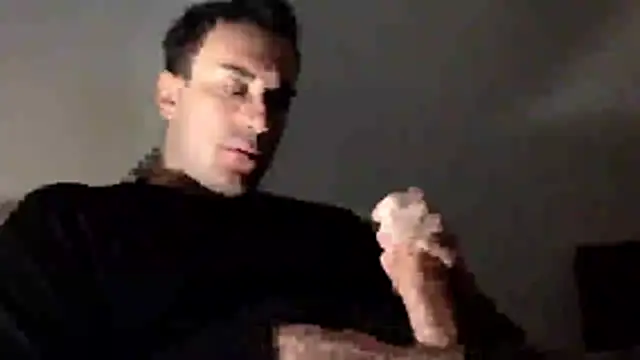 Snapshot of mainnrd chatting on 12-13-25, 10:48 mainnrd online show from 12-13-25, 10:48