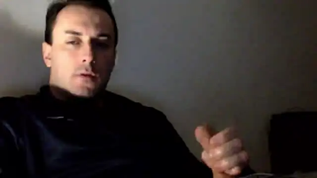 Snapshot of mainnrd chatting on 01-31-26, 10:19 mainnrd online show from 01-31-26, 10:19