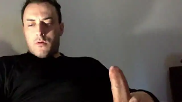 Snapshot of mainnrd chatting on 03-25-26, 11:27 mainnrd online show from 03-25-26, 11:27