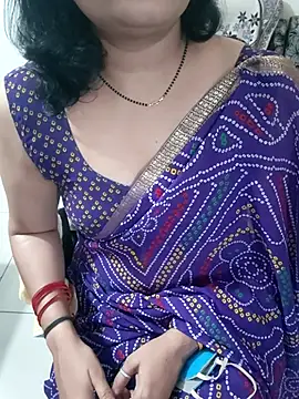 Snapshot of khushikhushi chatting on 11-26-25, 04:41 khushikhushi online show from 11-26-25, 04:41