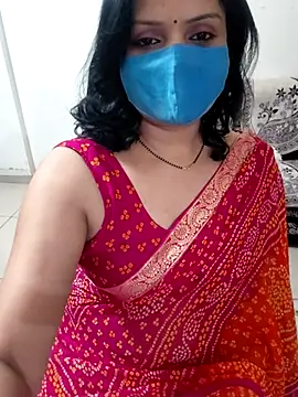 Snapshot of khushikhushi chatting on 11-28-25, 05:37 khushikhushi online show from 11-28-25, 05:37