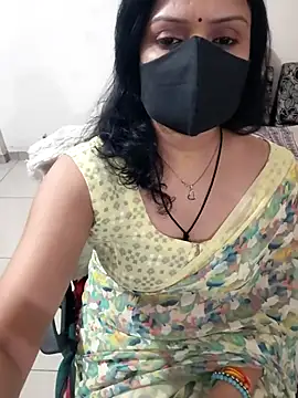 Snapshot of khushikhushi chatting on 03-06-26, 05:42 khushikhushi online show from 03-06-26, 05:42