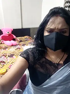 Snapshot of khushikhushi chatting on 03-07-26, 05:54 khushikhushi online show from 03-07-26, 05:54