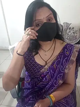 Snapshot of khushikhushi chatting on 03-10-26, 05:40 khushikhushi online show from 03-10-26, 05:40