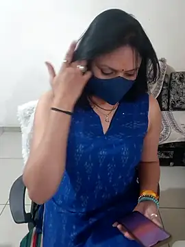 Snapshot of khushikhushi chatting on 03-12-26, 06:41 khushikhushi online show from 03-12-26, 06:41