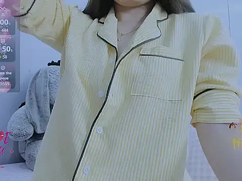 Linh diudang online show from 11-29-25, 03:20