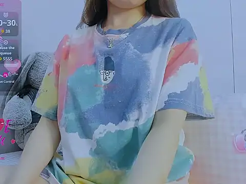 Snapshot of Linh_diudang chatting on 03-16-26, 05:44 Linh diudang online show from 03-16-26, 05:44