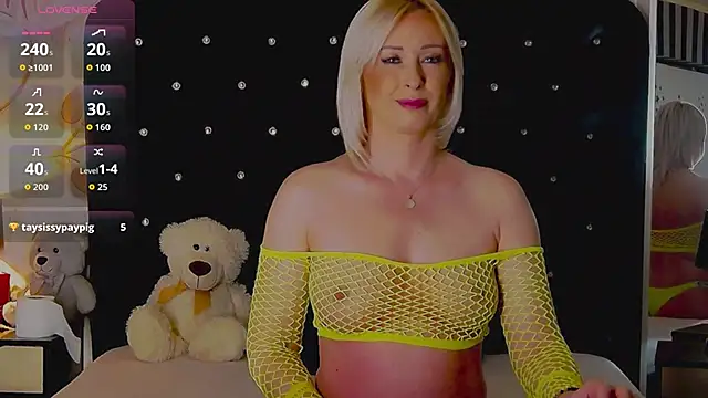 OliviaShaw23 online show from 04-21-26, 01:42