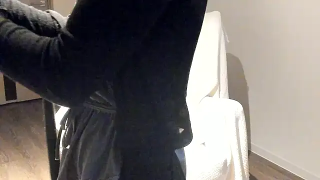 Lily 0000 online show from 02-10-26, 04:11