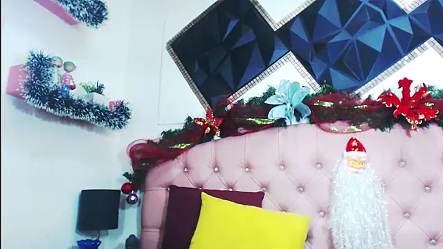 Snapshot of andrea_safeira_doll chatting on 12-04-25, 10:51 andrea safeira doll online show from 12-04-25, 10:51