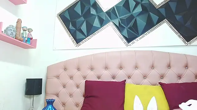 Snapshot of andrea_safeira_doll chatting on 02-11-26, 11:10 andrea safeira doll online show from 02-11-26, 11:10