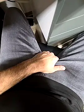 Snapshot of anald66666 chatting on 01-21-25, 07:50 anald66666 online show from 01-21-25, 07:50