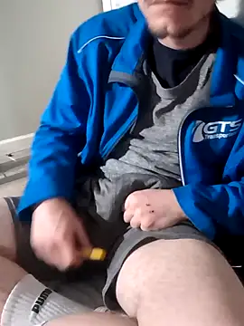 Snapshot of Dogz_n_daugthers chatting on 12-12-24, 10:13 Dogz n daugthers online show from 12-12-24, 10:13