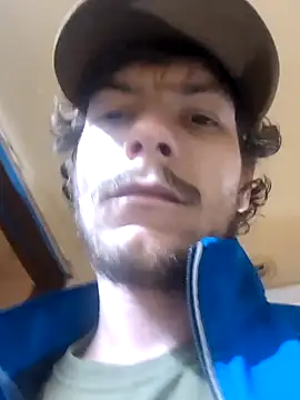 Snapshot of Dogz_n_daugthers chatting on 12-18-24, 09:25 Dogz n daugthers online show from 12-18-24, 09:25