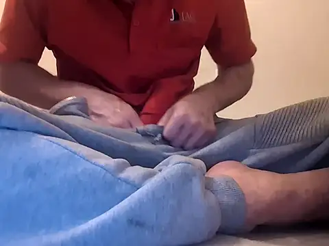 Snapshot of Dogz_n_daugthers chatting on 12-21-24, 05:47 Dogz n daugthers online show from 12-21-24, 05:47