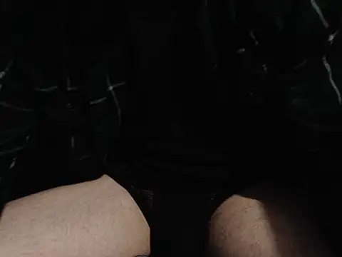 Snapshot of Dogz_n_daugthers chatting on 01-29-25, 12:22 Dogz n daugthers online show from 01-29-25, 12:22