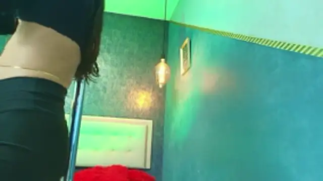 Cloeandtyfanny online show from 12-02-25, 08:37