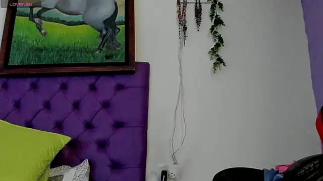Cloeandtyfanny online show from 06-27-26, 04:34