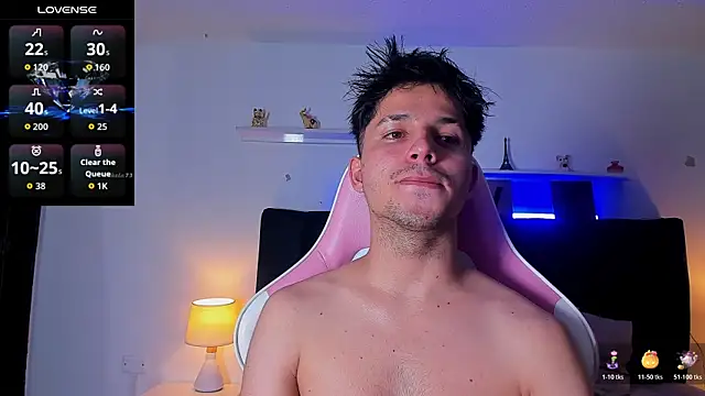 Issac james  online show from 11-18-25, 03:23