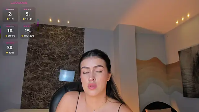 PaulinaSantos  online show from 05-30-26, 08:06