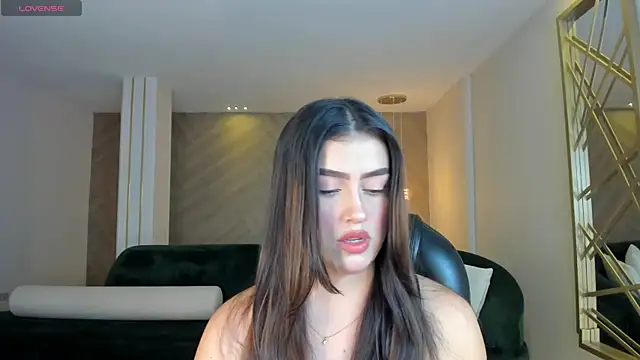 PaulinaSantos  online show from 06-09-26, 07:25