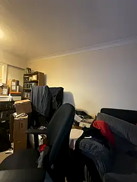 LondonTeffy online show from 11-25-25, 10:21