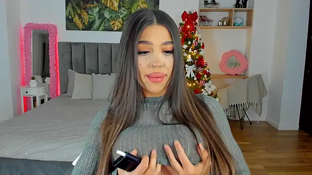 Snapshot of Fancy_Jenn chatting on 12-13-24, 06:59 Fancy Jenn online show from 12-13-24, 06:59