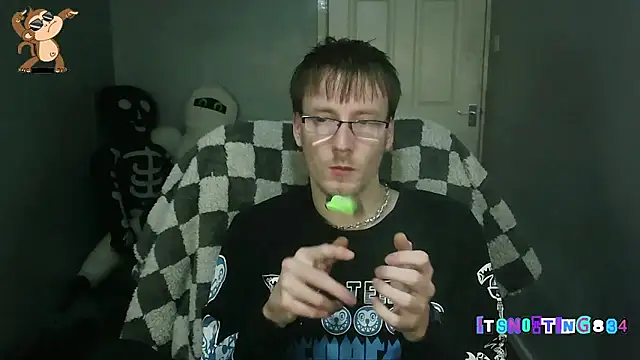 Snapshot of Itsnotting834 chatting on 10-25-25, 09:20 Itsnotting834 online show from 10-25-25, 09:20