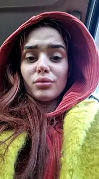 SophieCharm online show from 12-22-24, 01:44