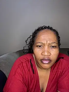 Amandious online show from 04-29-26, 04:16