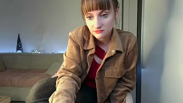 Snapshot of victoirenextdoor chatting on 12-15-24, 05:10 victoirenextdoor online show from 12-15-24, 05:10