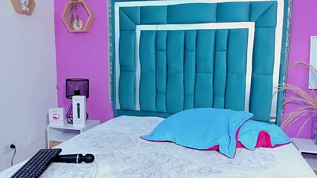 LORENSCOLLINS online show from 01-16-25, 12:34