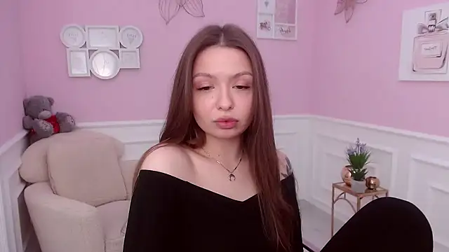 LucySkilar online show from 12-03-24, 08:49