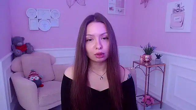 LucySkilar online show from 01-23-25, 08:25