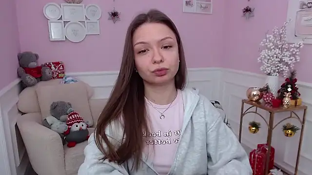 LucySkilar online show from 01-08-26, 05:32