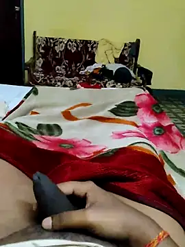 Snapshot of Brown_Munda047 chatting on 10-06-25, 11:13 Brown Munda047 online show from 10-06-25, 11:13