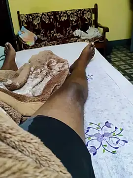 Snapshot of Brown_Munda047 chatting on 02-16-26, 01:51 Brown Munda047 online show from 02-16-26, 01:51