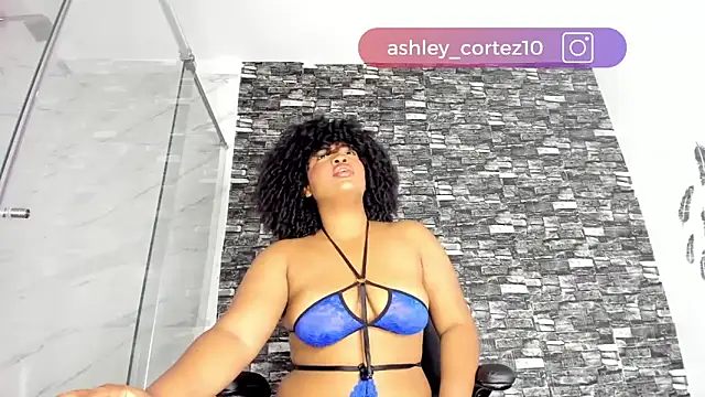 Snapshot of ashley_crotez chatting on 03-16-25, 06:23 ashley crotez online show from 03-16-25, 06:23